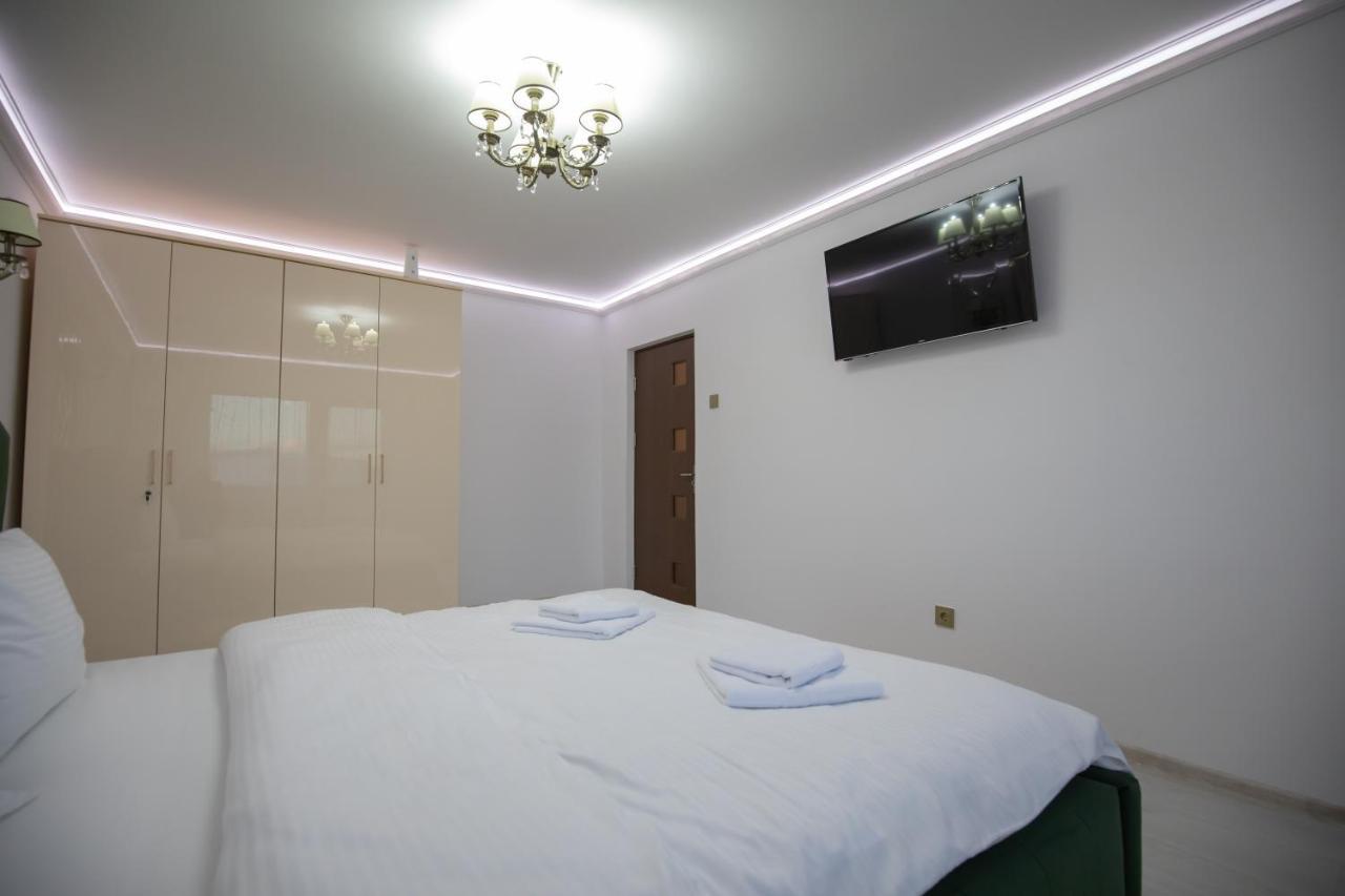 Apartament Gold Tirgu Ocna Ngoại thất bức ảnh
